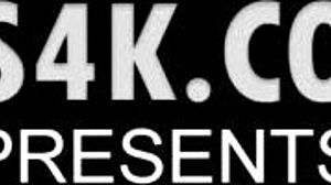 Gabbie Carter Enjoys Solo Webcam Session