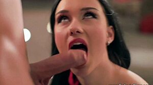 Mature brunette controls sperm during oral sex