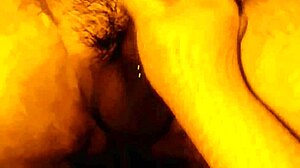 una masturbada a la verga de mi esposo, su verga se mueve sola wooou, outdoor cum fun with chubby couple.