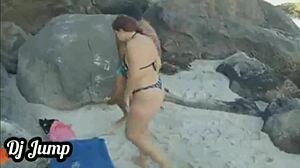 Fudendo uma casada na praia de abric�