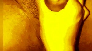 una masturbada a la verga de mi esposo, su verga se mueve sola wooou, outdoor cum fun with chubby couple.