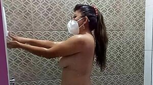 Me Ducho Despues De Realizar Varias Escenas De Porno Casero En El Hotel Mi Vagina Esta Lista Para Follar Intenso Otra Vez