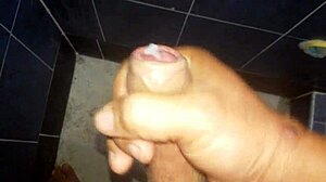 feeling so caught in this amateur moment