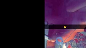 girl masturbates intensely in bold session