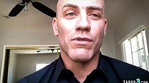 Teen Haley Reed Tries Pissplay and Masturbation