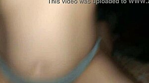 Servicio de habitaciones en el hotel fue inesperado con esa latina sexy en lencería