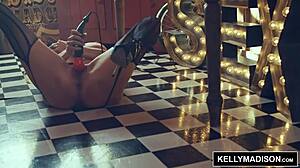 kelly madison flashes huge natural tits in public