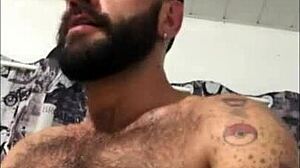 i fucked that big ass all night bareback