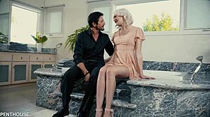 New pornstar zoe sparx gets messy facial after fucking 💦