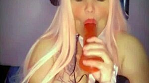 Chubby alternative girl wants big cock