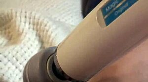 A redhead amateur explores Hitachi fun.