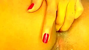 i wanted to try dp with rosa vermelha but fingered her pussy and ass