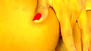 i wanted to try dp with rosa vermelha but fingered her pussy and ass