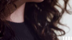 Victoria Voxxx Gives POV Blowjob to Robby Apples