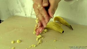 Japanese Hand Crush Fetish on Banana