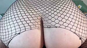 Feeling the intense passion as sexy stepsister gets roughly fucked doggy style in close pov