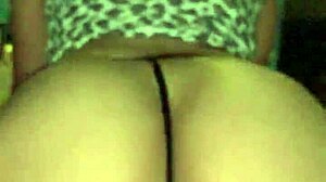 Mz Dani Kisses Lesbian In 69!