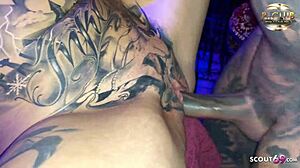 Snowwhite et pote allemande léchées creampie threesome bareback p club Flensburg