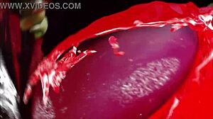 It's a small 18+ world with Frost 02!