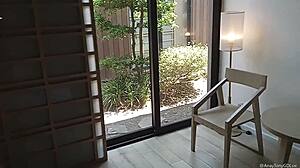 Enjoying a good blowjob in a city motel 😏