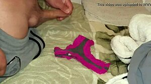 i need a pussy so bad, craving that wet touch for my masturbation session