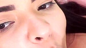 Hot Novinha Strips and Plays with Toys! 😍