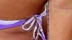 Desenhar Uma Mulher Gostosa De Biquíni Na Praia E Bater Punheta Em Off