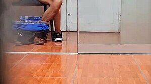 Tajna kamera ujame argentinsko sekretarko na UBA