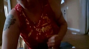 Blow job queen jamie cummings shoves black dick in her mouth