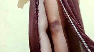 shilpa bhabhi ki mastani jism, woh ek whore hai