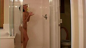 Addi Tongue Shower Explosion!