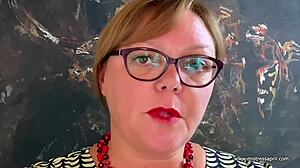 Hey, watch Dominatrix Mistress April dominate Barbie Dreams! 😈