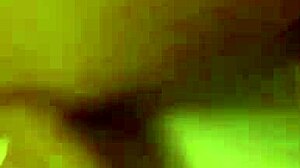 Novinho Me Colocou De Quarto E Me Fez Gozar Apenas Com Os Dedos