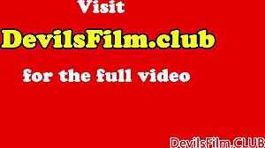 Fundul strâns al gagicii cu pizda linsă futut tare