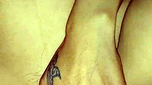 Cum inside wife's pussy