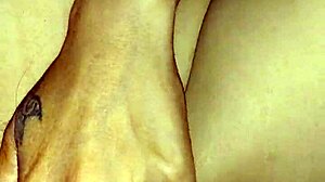 Cum inside wife's pussy