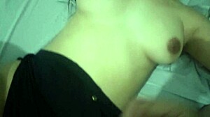 My stepsister seduces me to cum on her face quietly