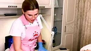 Yo, Sugarnadya waxes legs for client with stunning sexy ass