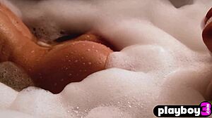 i love how diana lark poses naked, showing her perfect wet body