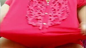 Indian Lonely Bhabi Shows Her Boobs!