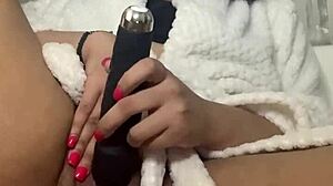 ariel love masturbates her creamy ebony pussy with clit stimulation in california