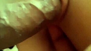 Élvezem a szörnyeteg farkú reggelit nagy cicikkel és puncival