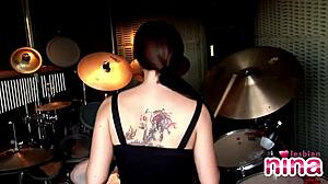 Lesbian Nina Shows Perfect Body