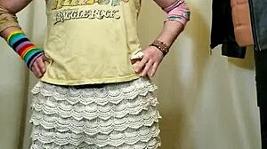 Sexy Dancefloor Workout Routine For Fitness Enthusiasts