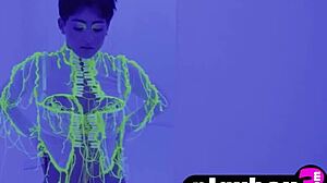 Mia Valentine posing with big ass! 😍