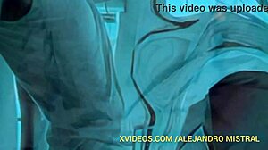 Vil du se Alex Mists store pik i gay undertøjsfetish?