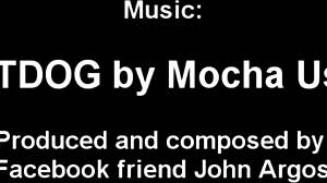 Brunette asiatisk teen 18+ lægger kondom i munden