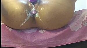 Teen Girl Secretly Masturbates