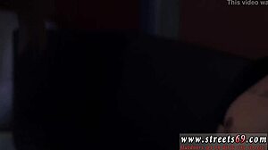 valerie tries dildo for first time and squirts everywhere