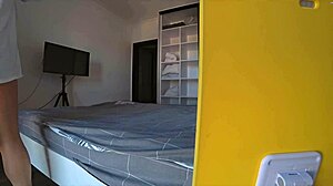 wife gave family friend her ass before husband got home 😈